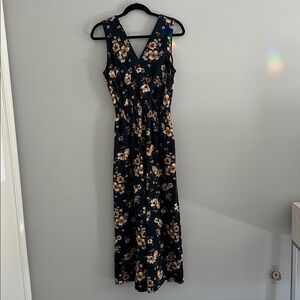 Apt. 9 Navy Blue Floral Jumpsuit Size Medium